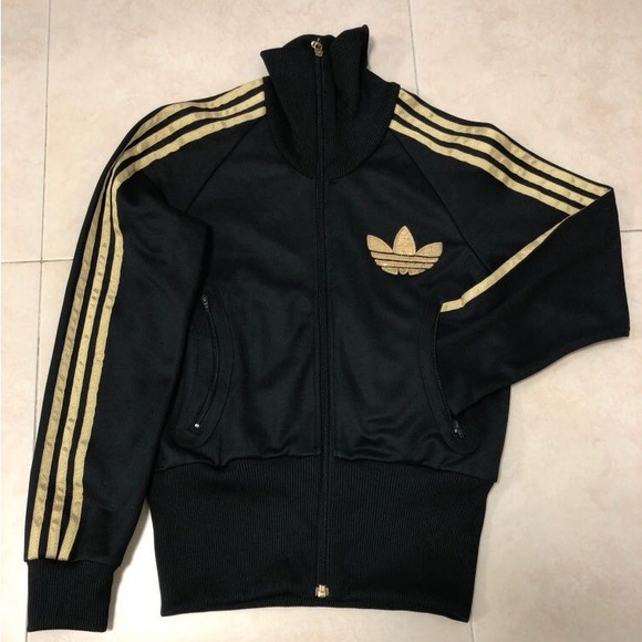 Adidas Black & Gold Sequin Sweater (Great Condition) 53% Cotton , 47% Polyester - Picture 1 of 13